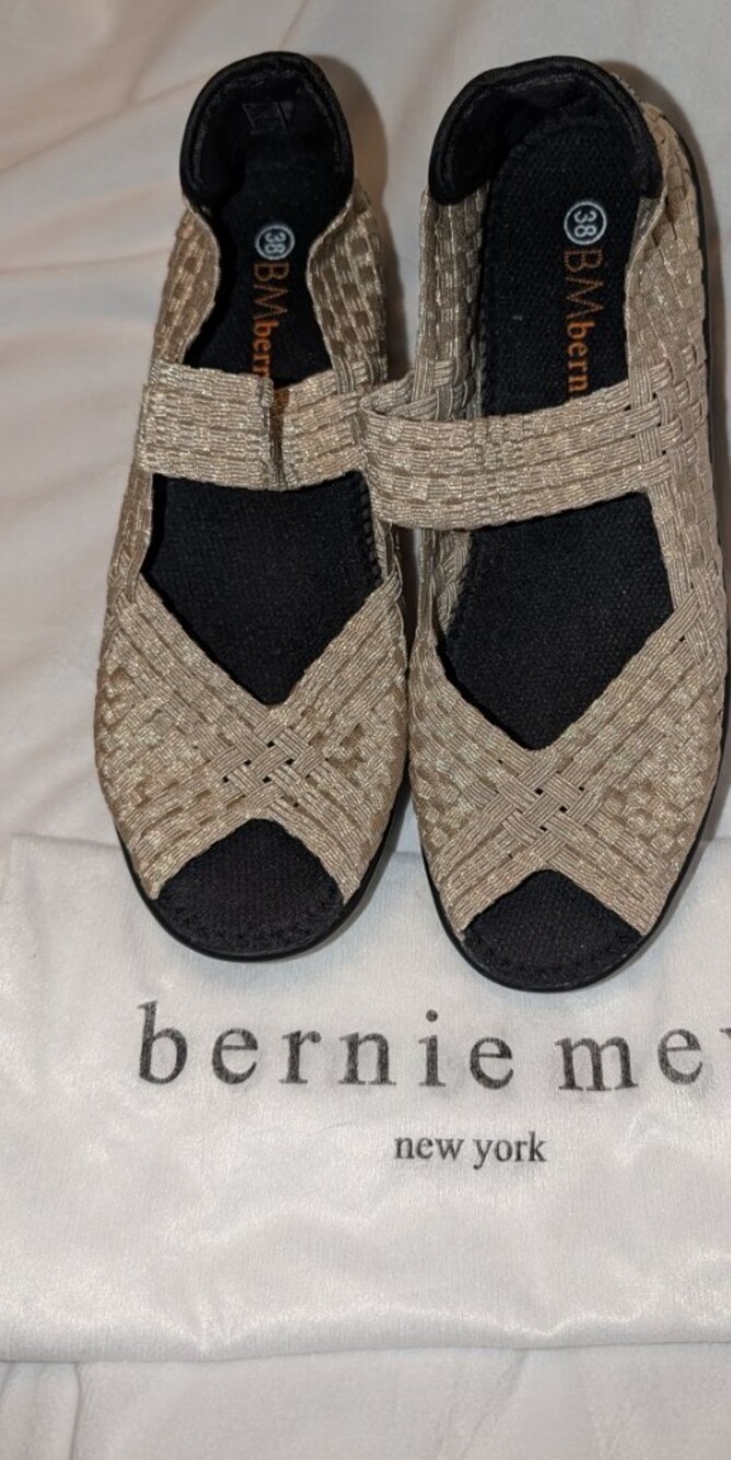 bernie mev. Woven Mary Jane Flats Champagne Metallic With Dust Bag NWOT